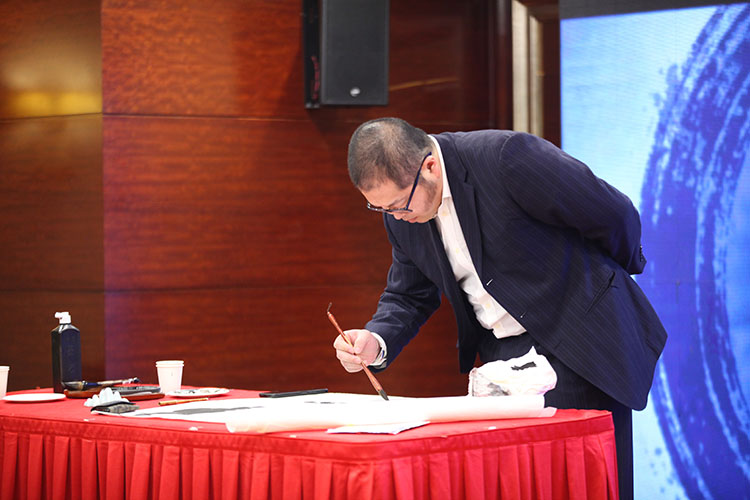 DB���ˡ�(�й���)�ٷ���վ