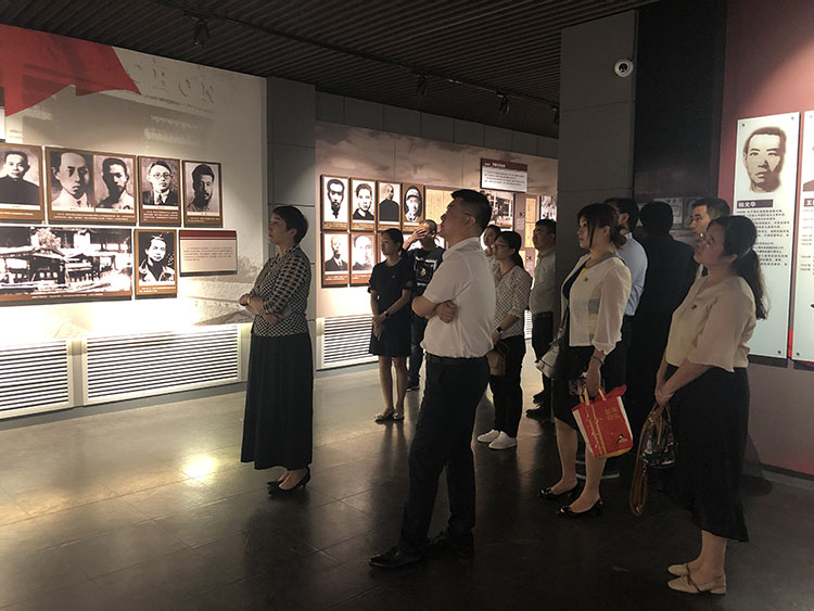 DB���ˡ�(�й���)�ٷ���վ