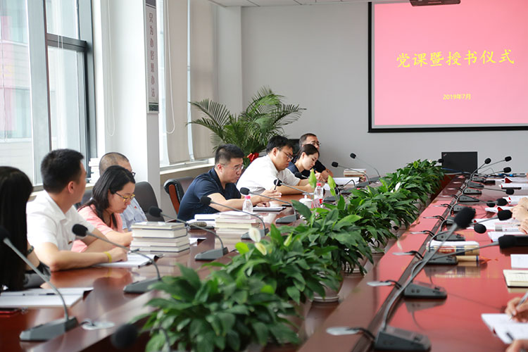 DB���ˡ�(�й���)�ٷ���վ