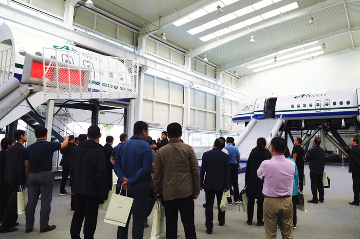 DB���ˡ�(�й���)�ٷ���վ