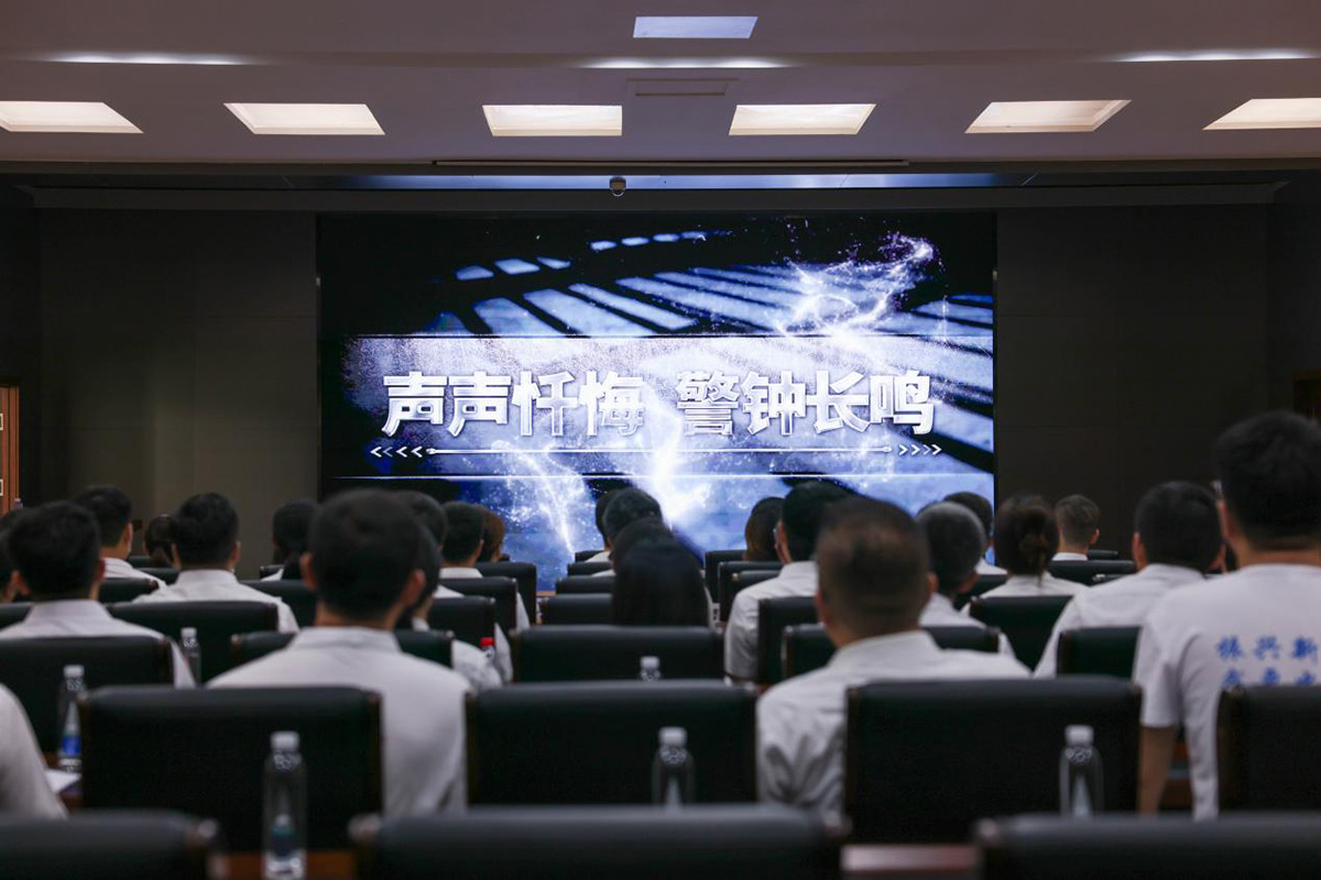 DB���ˡ�(�й���)�ٷ���վ