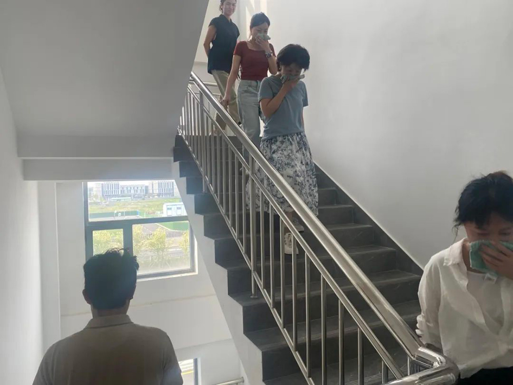 DB���ˡ�(�й���)�ٷ���վ